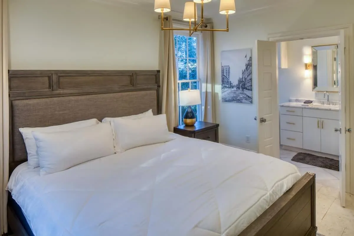 Updated Historic Villa 3 Bedroom Suites Walk Everywhere Savannah Estados Unidos da América